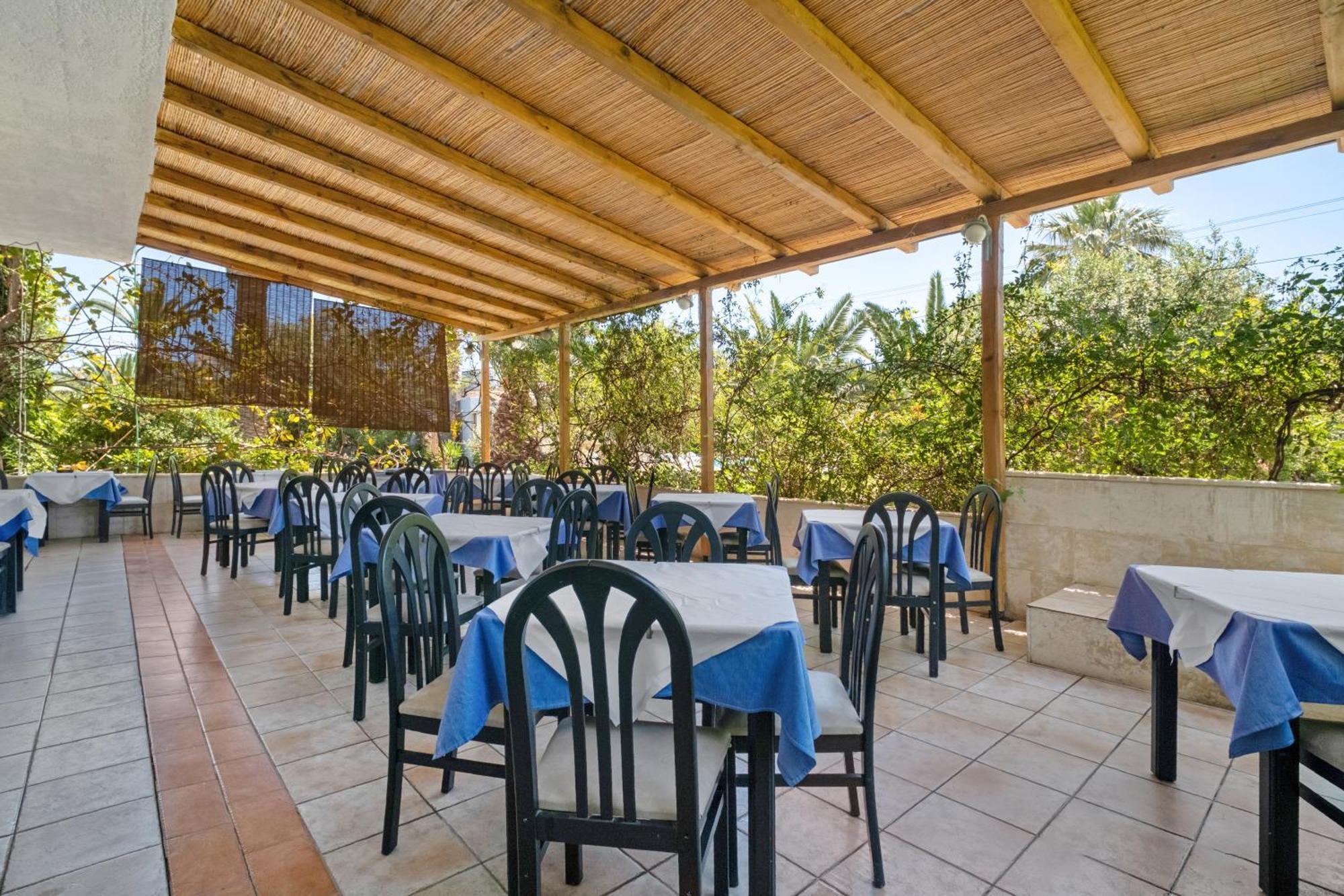 Gorgona Hotel Amoudara  Exterior photo